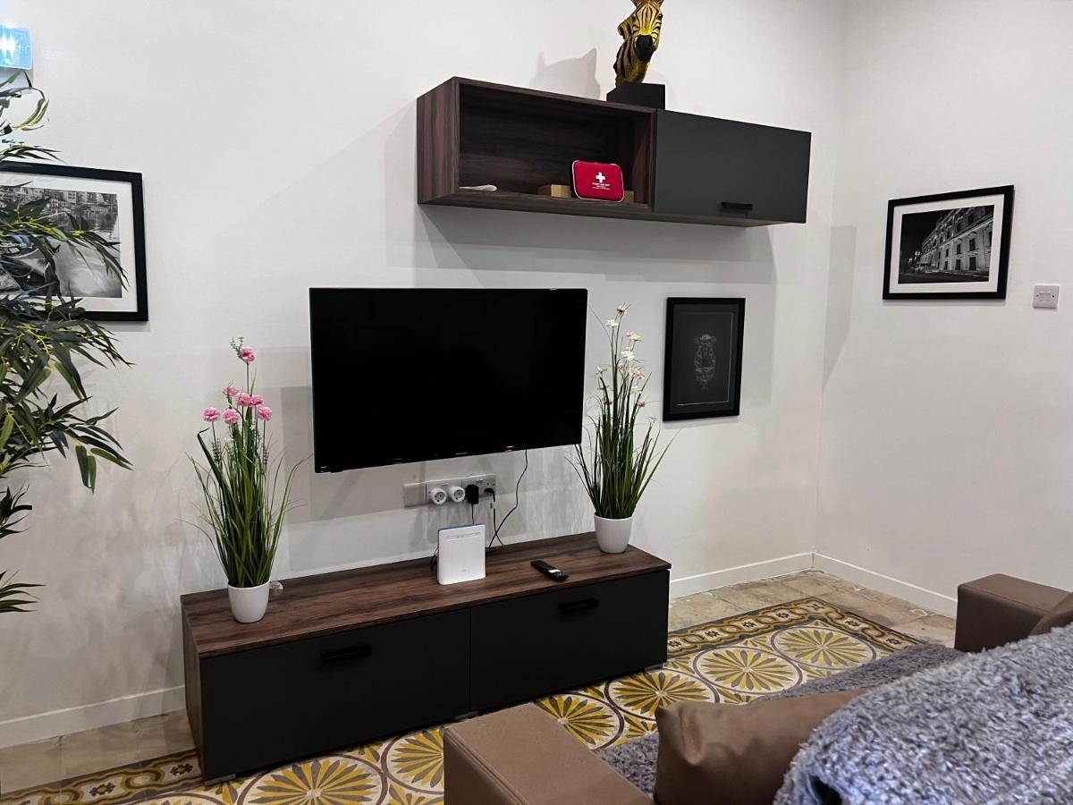 Вілла Dar Barbara - Duplex 1 Double Bed Maltese Style House Cospicua Екстер'єр фото